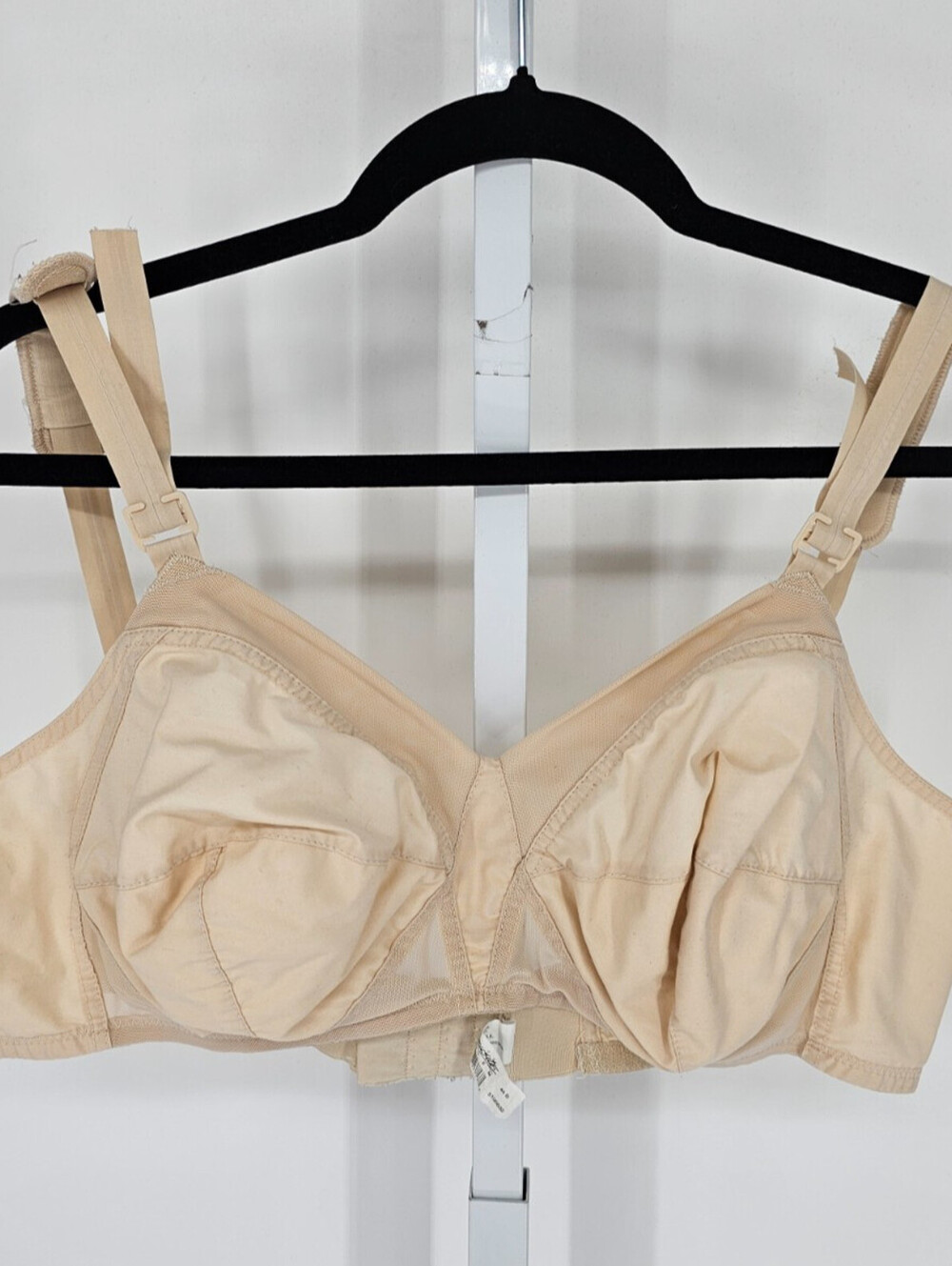 Vintage Exquisite Form Womens Sz 44B Unlined T Shirt Bra Beige